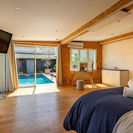 Oasis De Maritime Avec Piscine - Tres Jolie Maison De En Pierre Avec Piscine בורדו