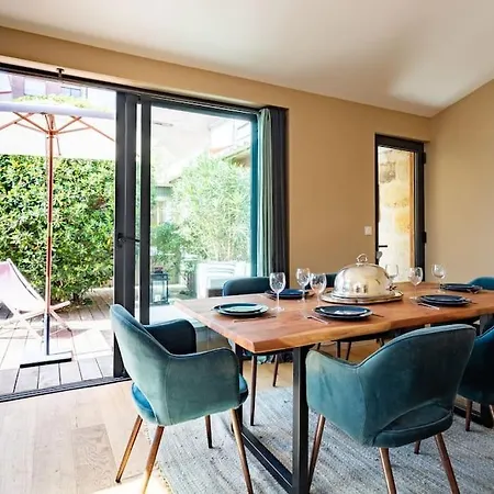 בית נופש Oasis De Maritime Avec Piscine - Tres Jolie Maison De En Pierre Avec Piscine